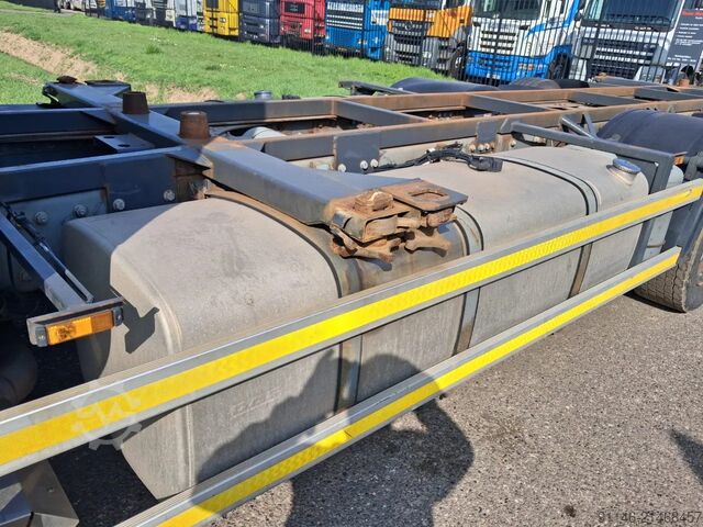 Chassis with cab DAF CF 85.410 SSC * 6x2 * Manual * Euro 5