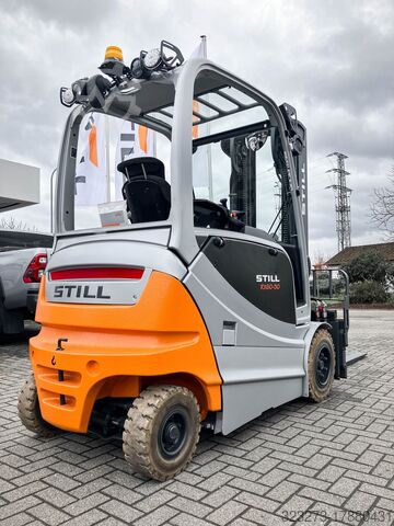 Electric forklift truck STILL RX60-30