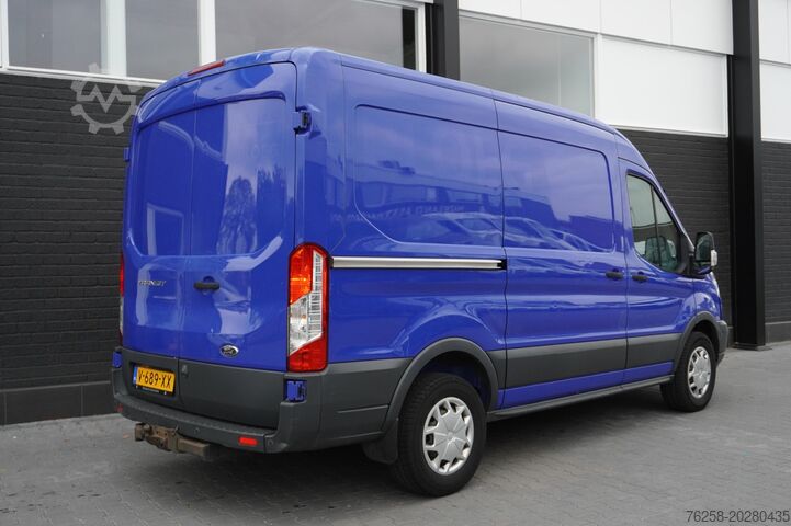 Delivery van Ford Transit 2.0 TDCI 130PK 2x Schuifdeur L2H2 EURO ...