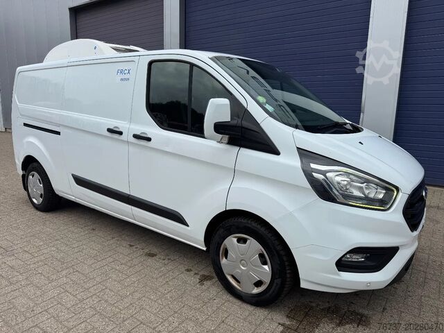 Refrigerated box wagon Ford TRANSIT CUSTOM **L2-EURO 6-AC/-30/+22/+4°C**