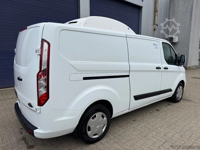 Refrigerated box wagon Ford TRANSIT CUSTOM **L2-EURO 6-AC/-30/+22/+4°C**