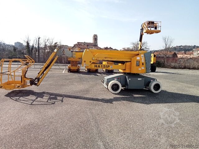 Gelenkarbeitsbühne Haulotte HA15 IP