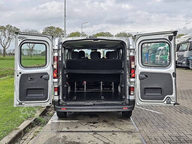 Passenger transportation RENAULT TRAFIC 2.0 DCI ac aut. 9 pers EURO6