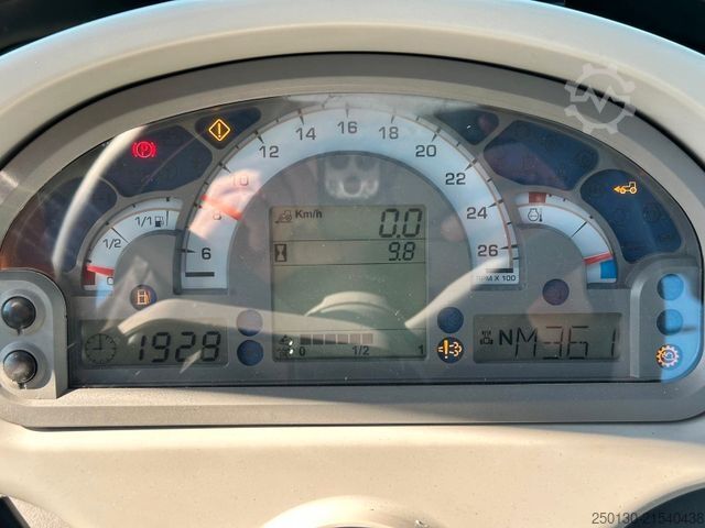 Frontlader DEUTZ-FAHR 5100 GS inkl. STOLL Frontlader