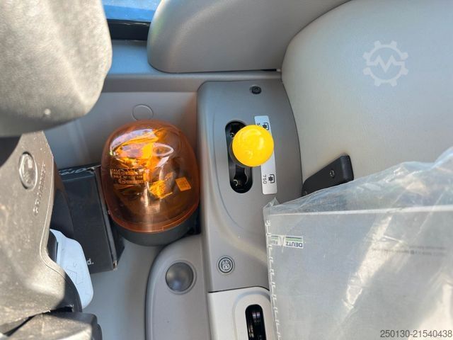 Frontlader DEUTZ-FAHR 5100 GS inkl. STOLL Frontlader