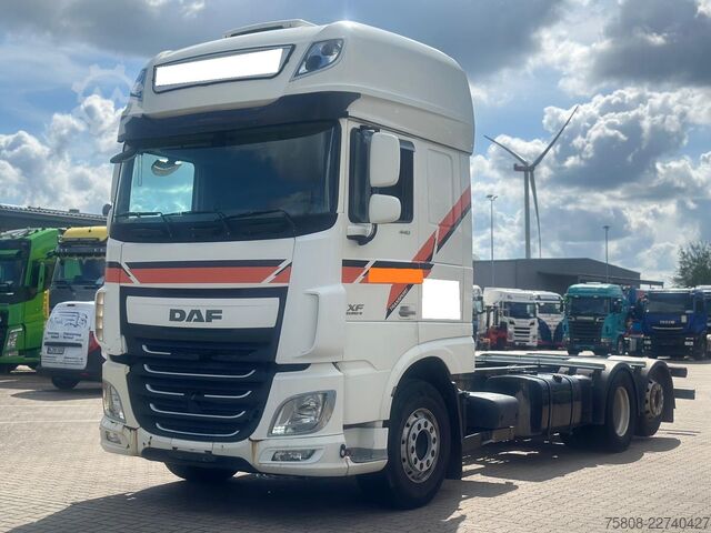 LKW-Fahrgestell DAF XF440 6x2 SSC Fahrgestell Lenkachse ACC