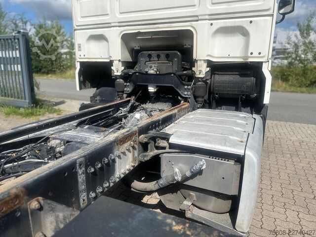 LKW-Fahrgestell DAF XF440 6x2 SSC Fahrgestell Lenkachse ACC