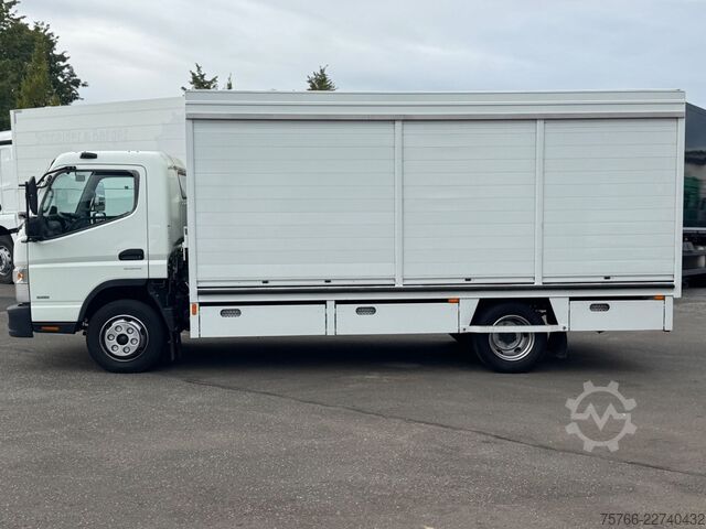 Getränkewagen FUSO CANTER 9 C 18 / Gefach-Aufbau