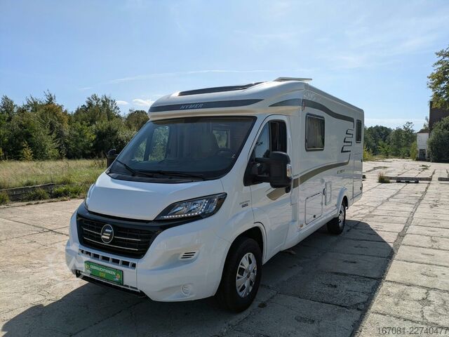Teilintegriertes Wohnmobil HYMER/ERIBA Exsis-t 588