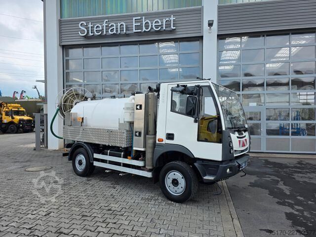 Suction vehicle Aebi Schmidt MT 750 Reinex 3m³ AHK