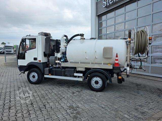 Suction vehicle Aebi Schmidt MT 750 Reinex 3m³ AHK