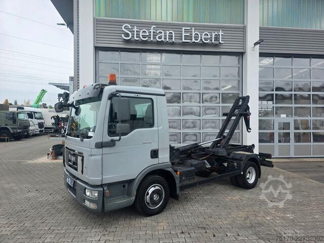  MAN TGL 8.220 4x2 BB Atlas ARK62/04177 AHK 3 Sitze