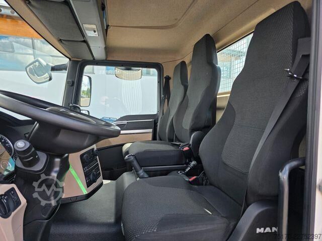  MAN TGM 13.250 4x4 BL Allrad 37.917km Klima 3 Sitze