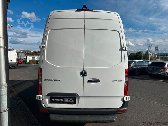 High-roof van Mercedes-Benz Sprinter 317 CDI 4325 9G Klima Kamera SHZ