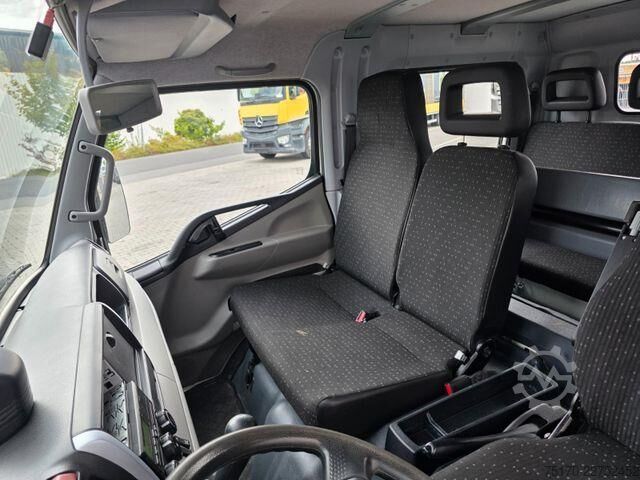  Mitsubishi Fuso Canter 7C18D DoKa 7 Sitze AHK