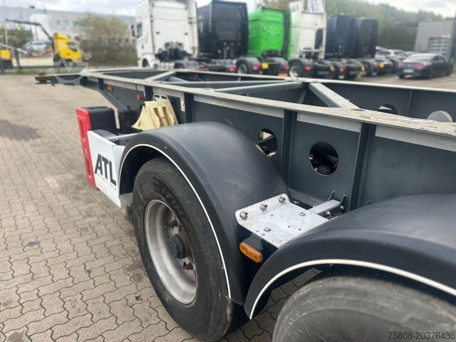Swap body semitrailer VAN HOOL Container ADR FL AT EXII EX III Lift 20 ft