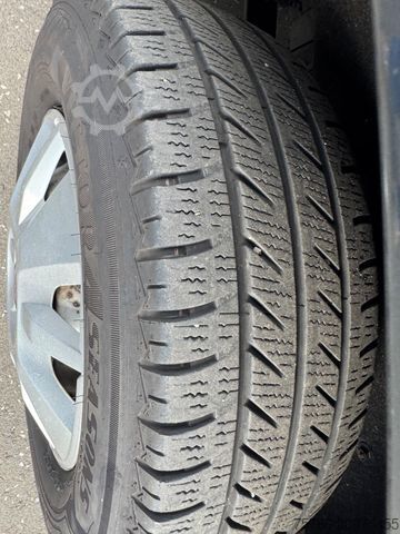 Kleinbus FIAT Ducato Kombi 33 150 L1H1 / 8 SITZER / AHK