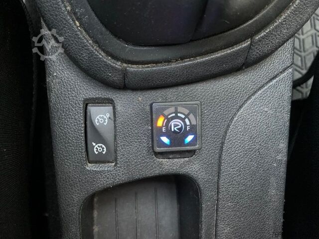 Compact van Renault Clio Autocarro N1 -  1.2 Benzina / GPL 75cv