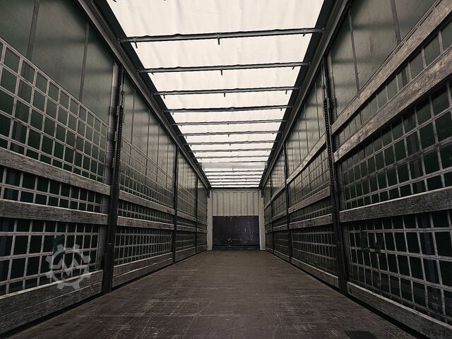 Schiebeplanen KRONE SD