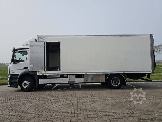 Refrigerated/frozen transport MERCEDES-BENZ ANTOS 1835 FRIGO TAILLIFT