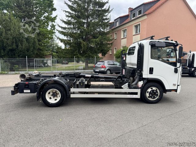 Tipper van ISUZU NPR H AT  5.2 l 190 PS Abrollkipper