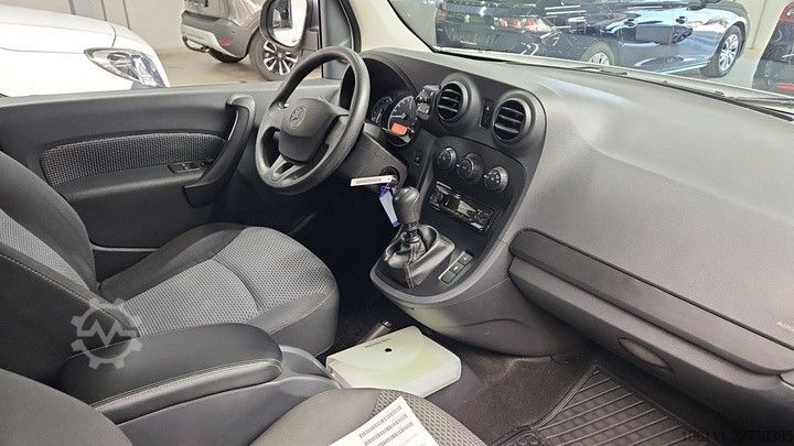 Minibus MERCEDES-BENZ Citan 109/CDI Tourer M1 lang A2