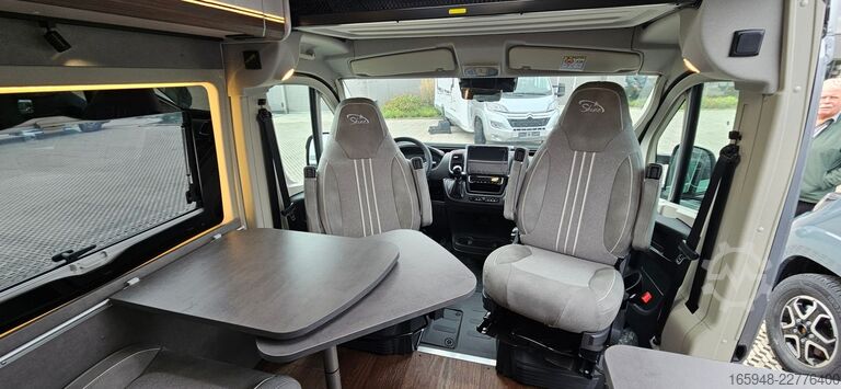 Campervan PÖSSL PÖSSL Summit Shine 640*180PS Automatik
