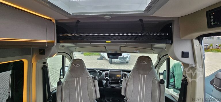 Campervan PÖSSL PÖSSL Summit Shine 640*180PS Automatik