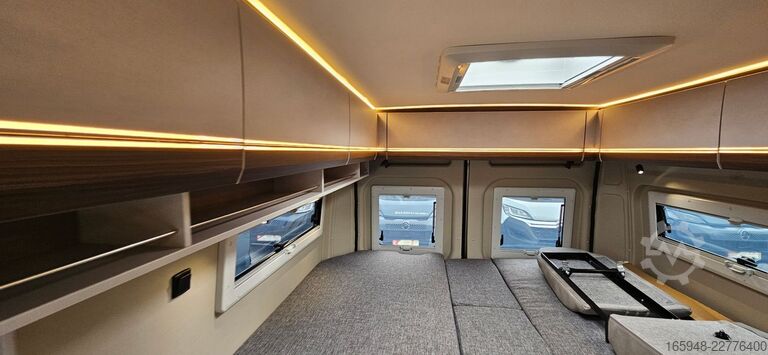 Campervan PÖSSL PÖSSL Summit Shine 640*180PS Automatik