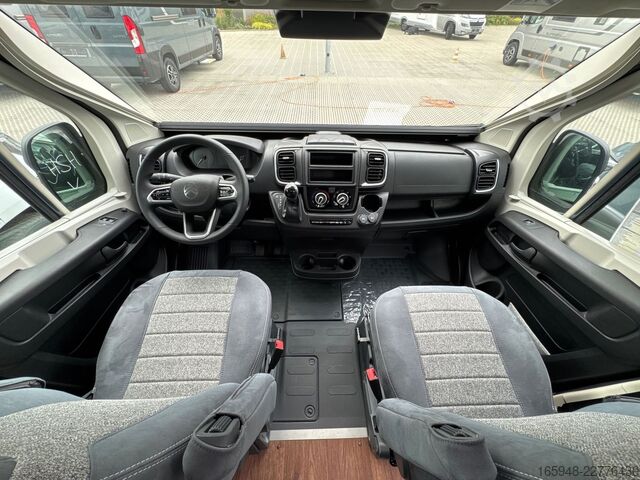 Campervan PÖSSL PÖSSL Summit Shine 600 R S Plus Automatik*180PS*