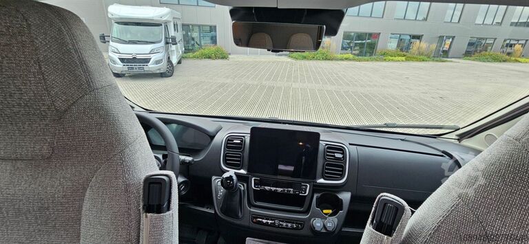 Campervan PÖSSL PÖSSL Trenta 640*Premium Ausstattung*LED