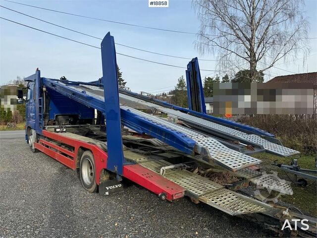 Autotransporter Volvo FH12 4x2 Car freight w/ Lohr trailer