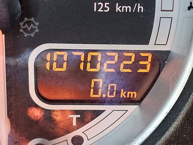 Standard-SZM DAF XF 105.460