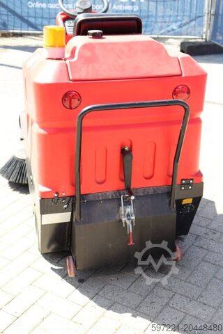 Aufsitzkehrmaschine [div] Westfield W-1250 (Schorr) Aufsitzkehrmaschine Neugerät