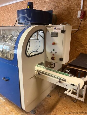 Profile injection molding machine Uniwood SMP 420