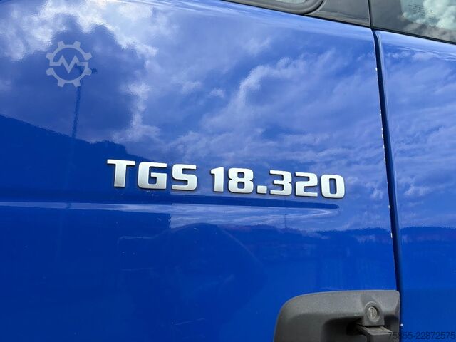 Standard tractor MAN TGS 18.320 Euro 6 / 728.000 KM / NL Truck