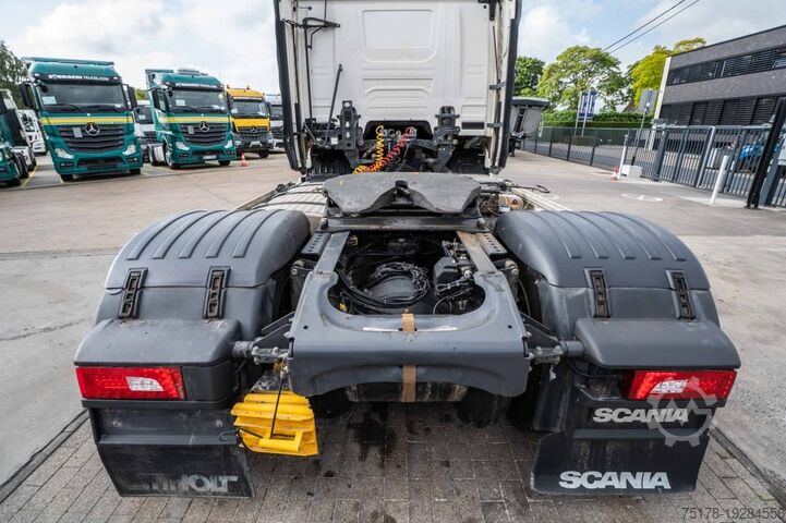 Standard tractor SCANIA R450 + KIPHYDR.