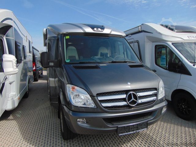 Teilintegriertes Wohnmobil ADRIA MERCEDES - POLARIS - seiner Zeit weit voraus