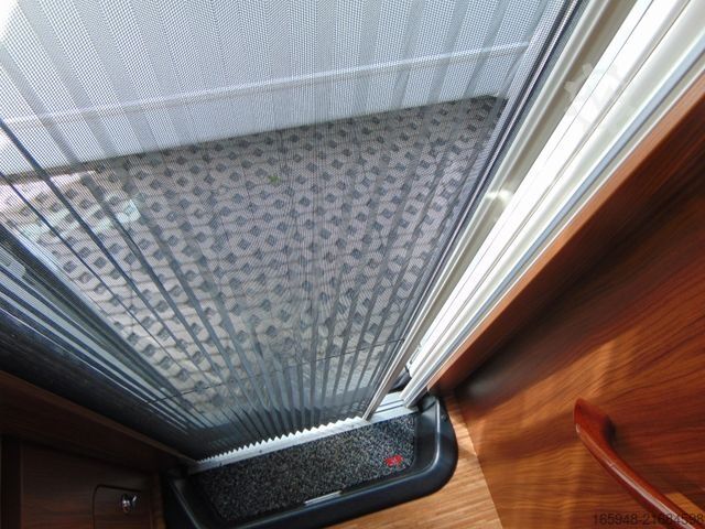 Teilintegriertes Wohnmobil ADRIA MERCEDES - POLARIS - seiner Zeit weit voraus