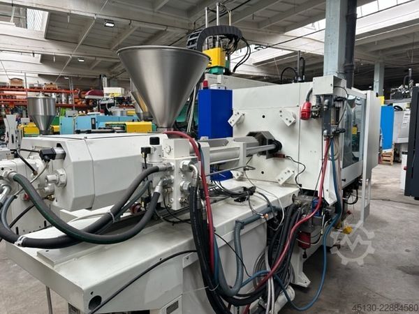 Injection molding machine BATTENFELD TM 100/525