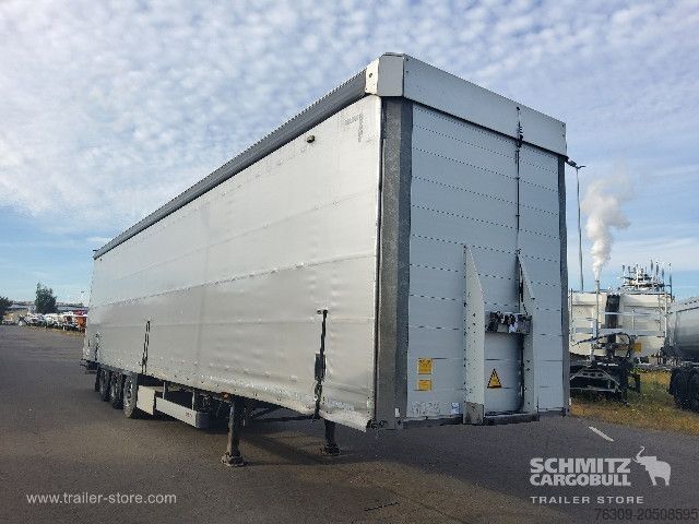 Open semitrailer with tarp Schmitz Cargobull Curtainsider Mega Getränke