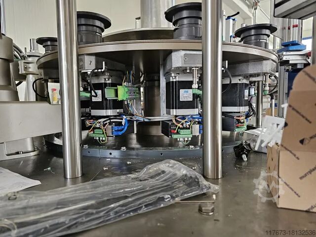 Etikettiermaschine P.E. Labellers Rotary 770 8T 3S 3E