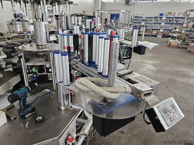 Etikettiermaschine P.E. Labellers Rotary 770 8T 3S 3E