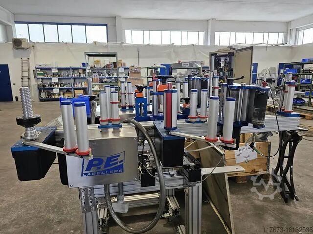 Etikettiermaschine P.E. Labellers Rotary 770 8T 3S 3E