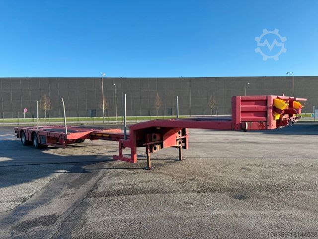 Low loader semitrailer B-XL 4.5 m. 2 axle extension lenkachse