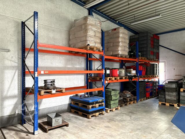 Heavy-duty shelving unit without contents KAISER + KRAFT heavy-duty shelving without contents