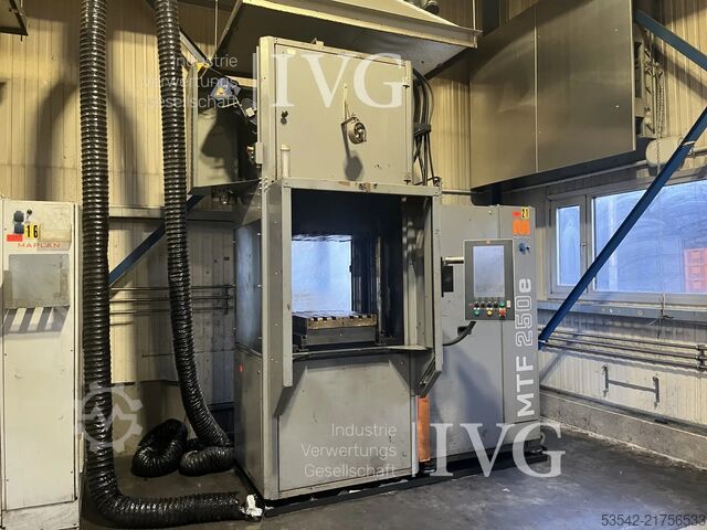 Rubber injection molding machine (21) MAPLAN MTF1500/250ed