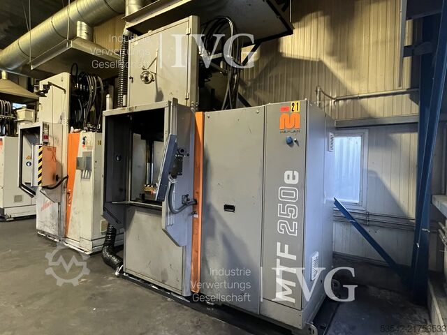 Rubber injection molding machine (21) MAPLAN MTF1500/250ed