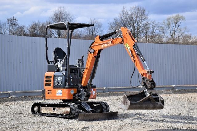 ▷ Hitachi ZX 52 U-3 - Used Mini excavator listed on Used-Machines 