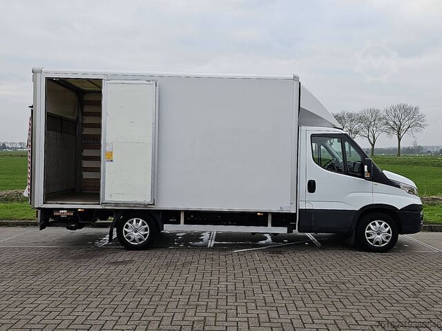 Koffer IVECO DAILY 35S18 AC 3.0 LTR EURO6
